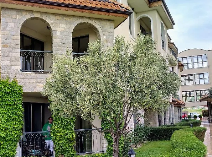 Aparthotel Melody Burgas City