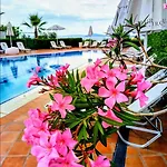 Melody Apartmanhotel 4*