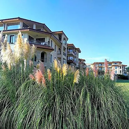 Aparthotel Melody Burgas Stad